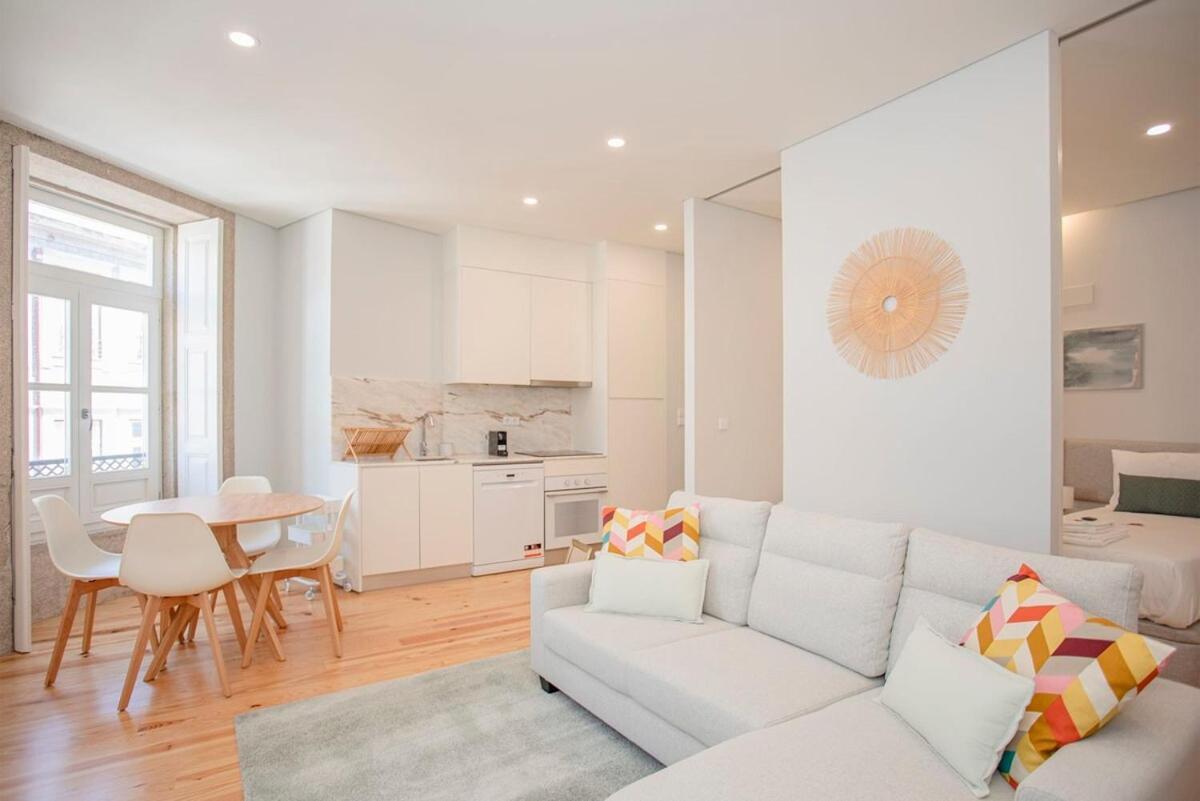 Liiiving In Porto - Aliados Stone Apartment Extérieur photo