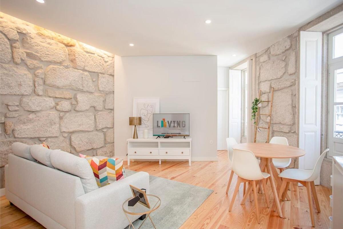 Liiiving In Porto - Aliados Stone Apartment Extérieur photo
